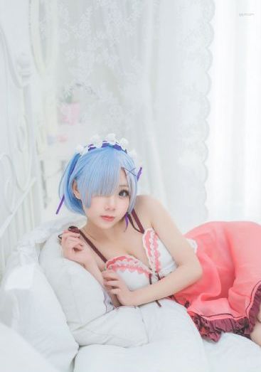 MM131销魂裸体美女_超清韩国电影在线观看