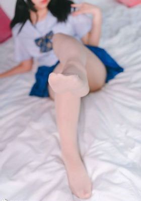 玩弄丝袜人妻_国产剧神马在线观看