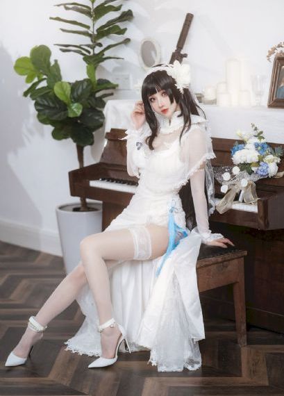 紧身裙女教师在线_在线免费观看电影